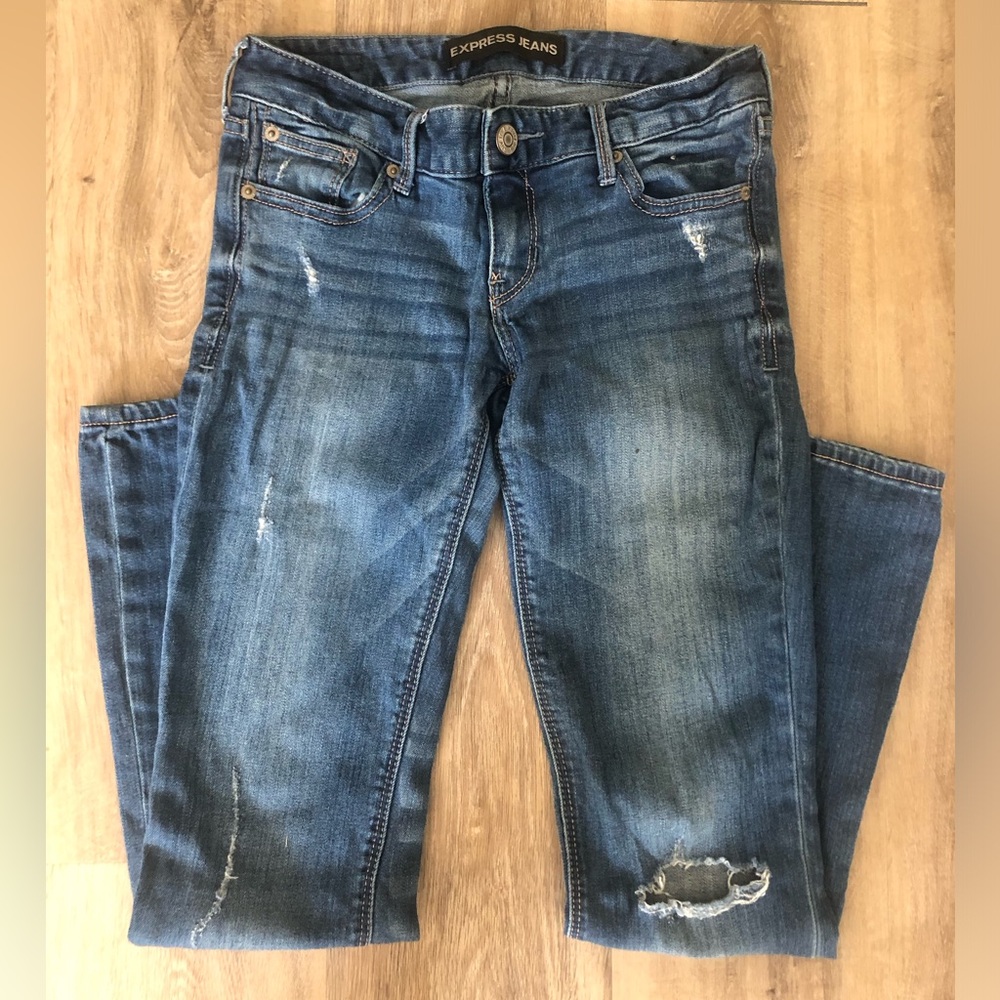 Express Jeans Stella Low Rise Barely Boot Size 0 Short